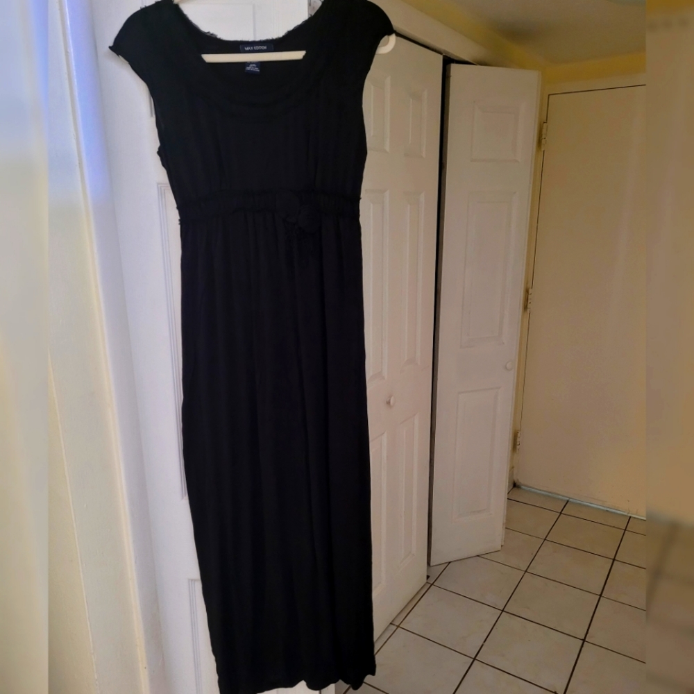 Max Edition maxi dress, size M